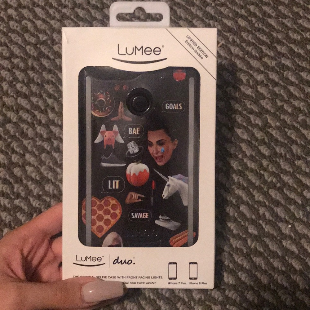 Lumee iPhone 7 Plus case limited edition kim k